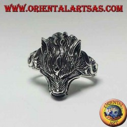 Ring in 925 ‰ silver, with a wolf's head that growls
