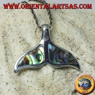 Ciondolo in argento coda di delfino con paua shell
