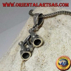 Pendentif en argent en forme de jumelles