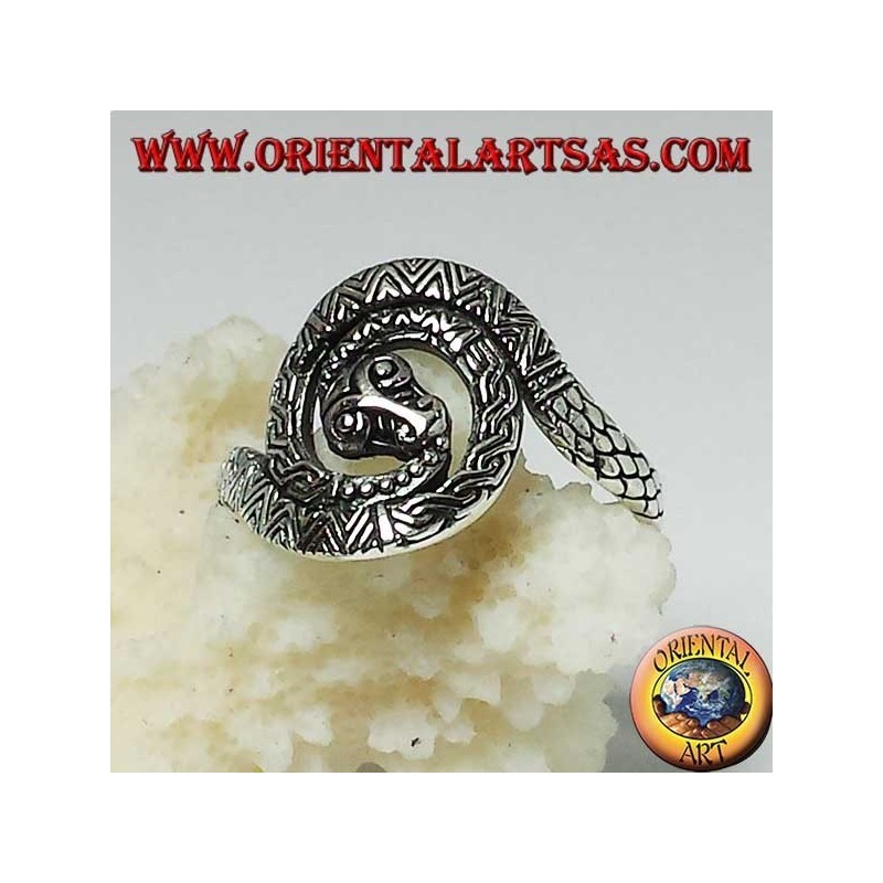 Anillo de serpiente cobra plateada espiral sagrada de kundalini