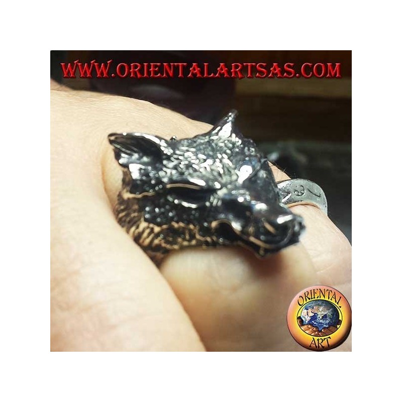 Anello in argento testa di lupo (grande)