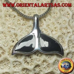 Silberanhänger in Form eines Walschwanzes mit Onyx (groß)