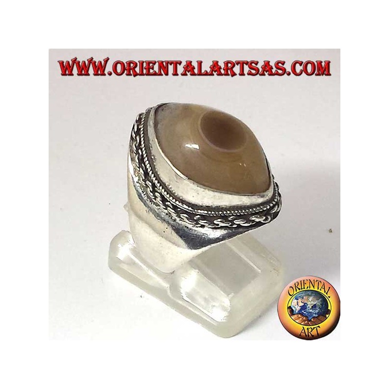 Silver ring with third eye of Shiva agate and chain border