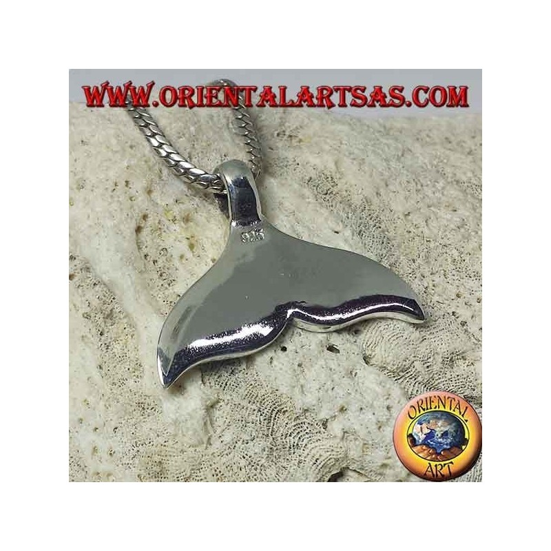 Colgante de plata en forma de cola de ballena con ónice plano