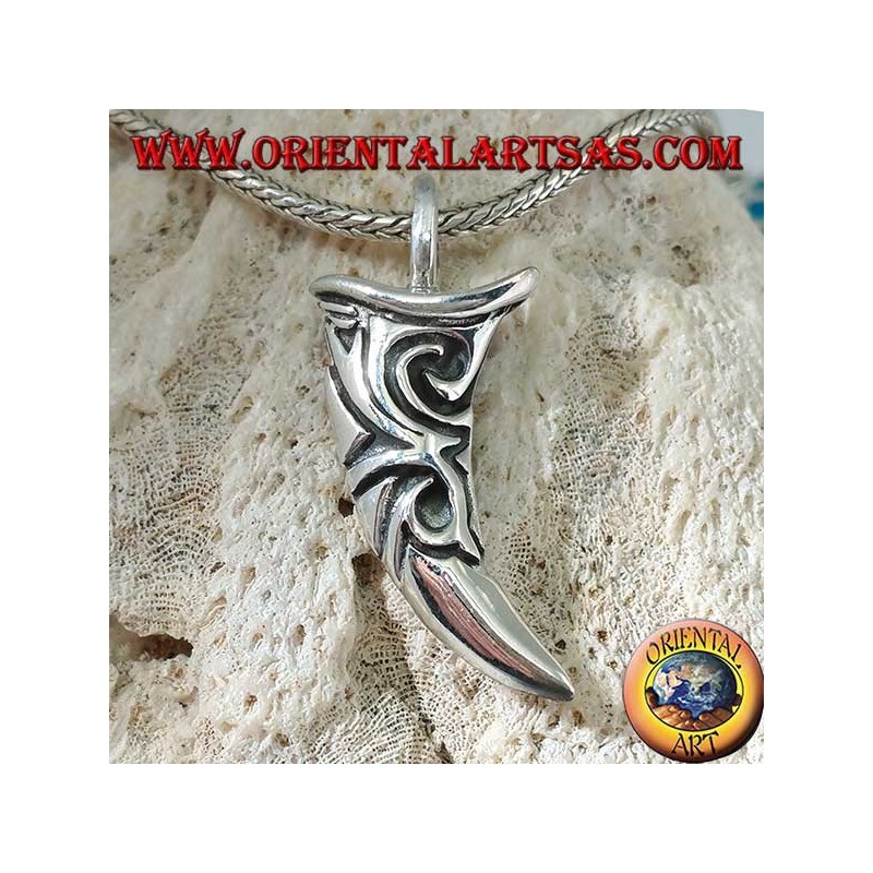 Pendentif en argent en forme d'éléphant incrusté de défense