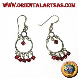 Pendientes de plata con 5 + 1 circonitas rojas pequeñas