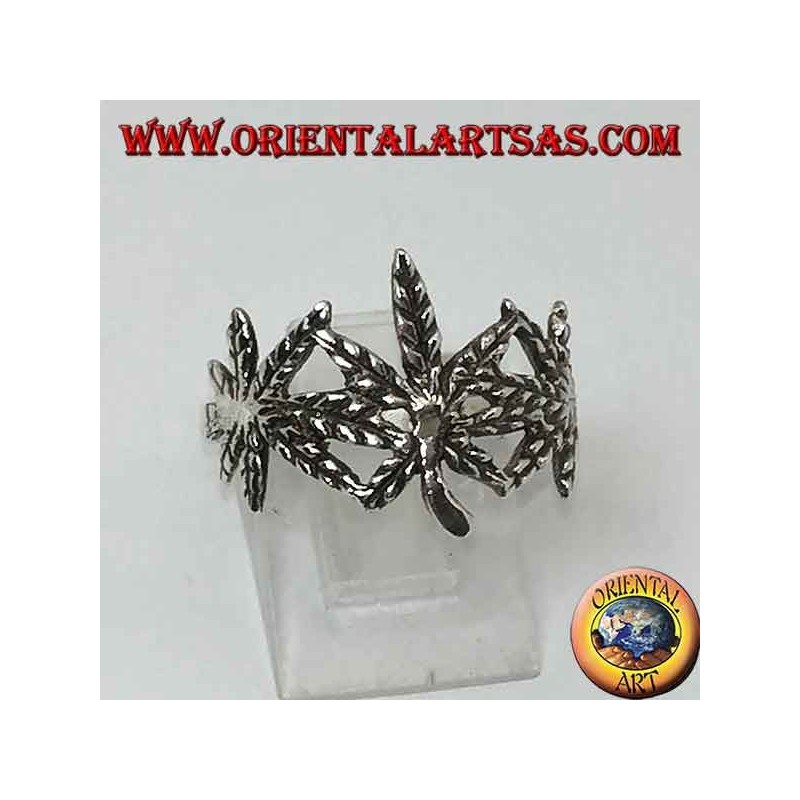 Anillo de plata con 3 hojas de marihuana talladas