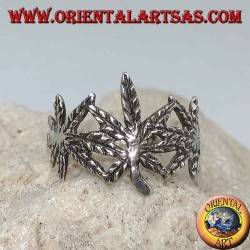 Bague en argent avec 3 feuilles de marijuana sculptées