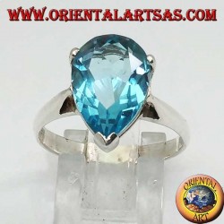 Anillo de plata con topacio azul en forma de gota con ajuste de garra