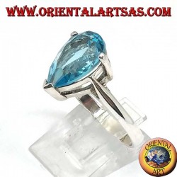 Anillo de plata con topacio azul en forma de gota con ajuste de garra