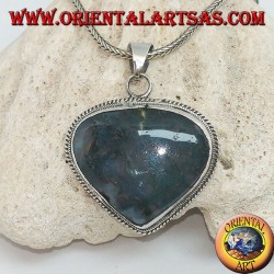 Colgante de plata en forma de corazón con ágata almizclera