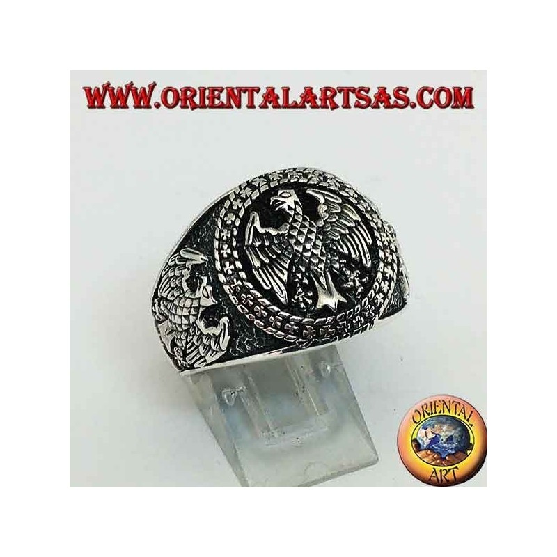 Bague en argent avec aigles en bas-relief fédéraux