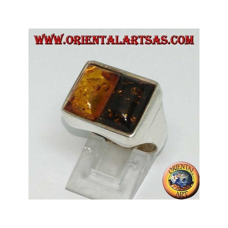 Rectangular silver ring with 1 yellow amber and 1 green amber
