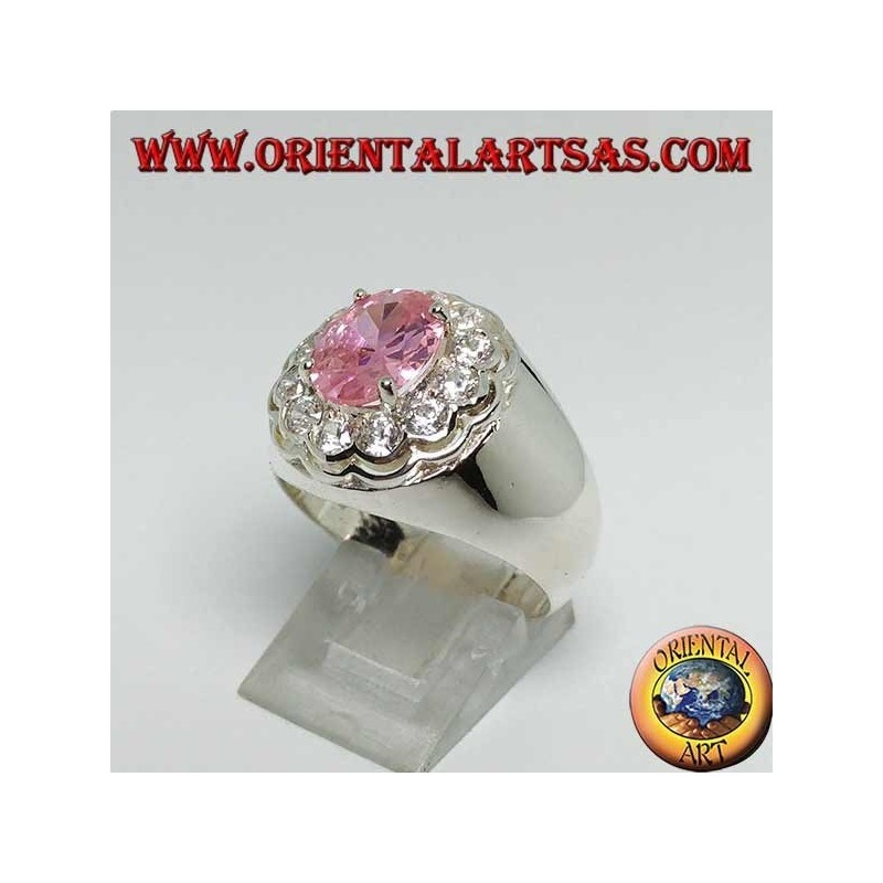 Anello in argento con zircone rosa di francia ovale sfaccettato contornato di zirconi taglio brillante