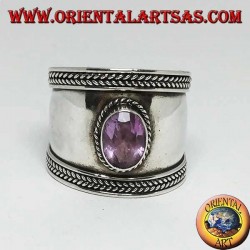 Bague large en argent avec améthyste ovale, Bali