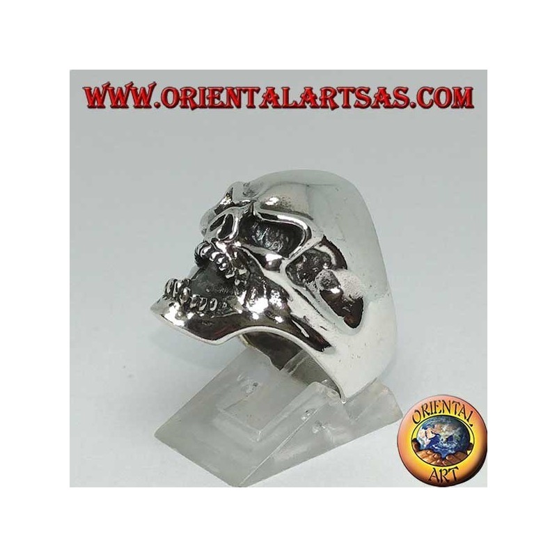 Aggressive skull silver ring