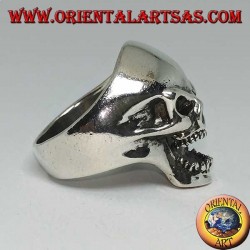 Aggressive skull silver ring