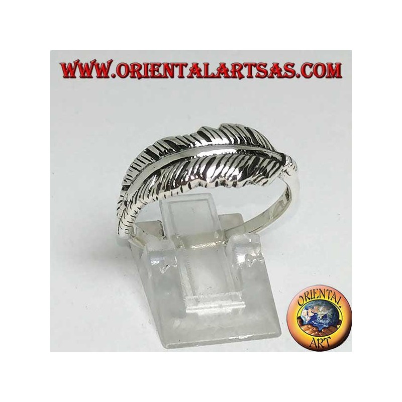 Silver ring in the shape of an Indian feather