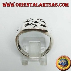 Anillo rectangular de plata calado con estrellas y lunas