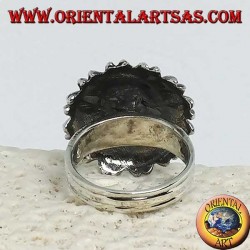 Anillo de plata en forma de margarita