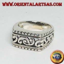 Horizontal rectangular silver ring with baroque openwork decorations