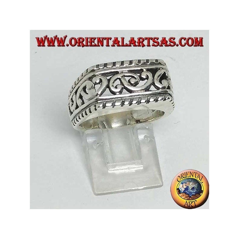 Horizontal rectangular silver ring with baroque openwork decorations