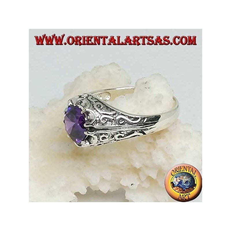 Eingelegter Silberring mit amethystfarbenem Zirkon-Set