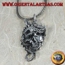 Colgante de plata con dos calaveras
