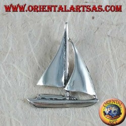 Pendentif en argent, voilier moyen