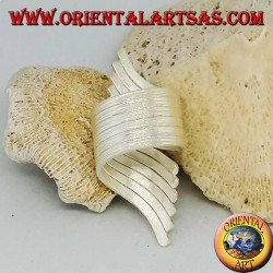 Silberring mit breitem, spiralförmigem Rippenband, Karen