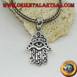 Silberne Hand von Fatima mit Augen- und Flachreliefdekorationen
