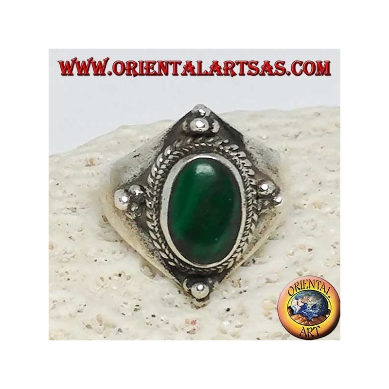 Bague en argent avec décoration ovale en malachite et boule