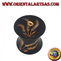 Cylindrical box in mahogany wood with hand-carved agricultural decorations