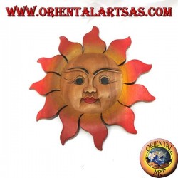 Soleil en bois de teck pour mur aux couleurs chaudes (moyen)