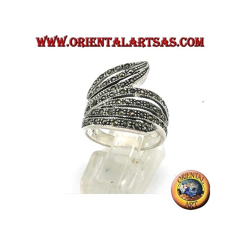 Bague hélicoïdale en argent avec marcassite
