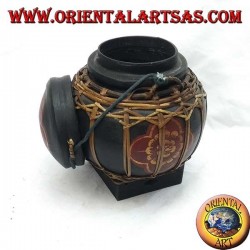 Traditionelle Thai-Box mit Bambusspitze (kugelförmig, schwarz)