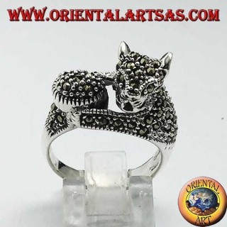 Anello in argento, gatto con gomitolo in marcasite