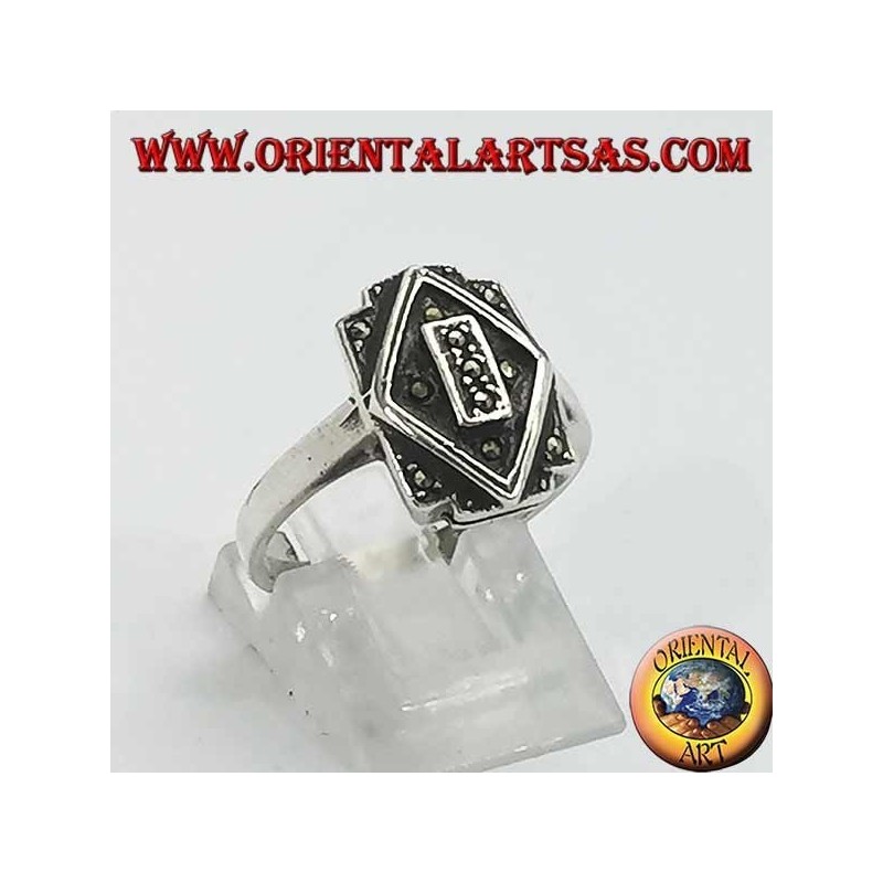 Bague en argent, rectangle et losange superposés en marcassite