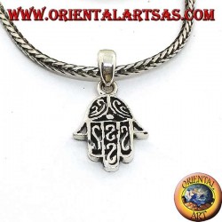 Pendentif en argent à la main de Fatima percé de décorations arabes