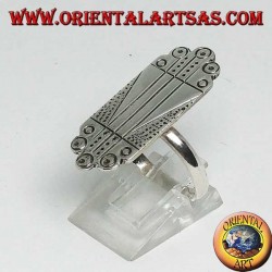 Silver plate ring with handcrafted engravings