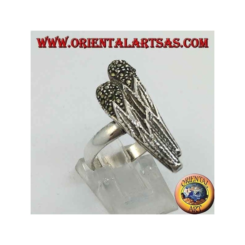 Silver ring in the shape of two clubs with marcasite