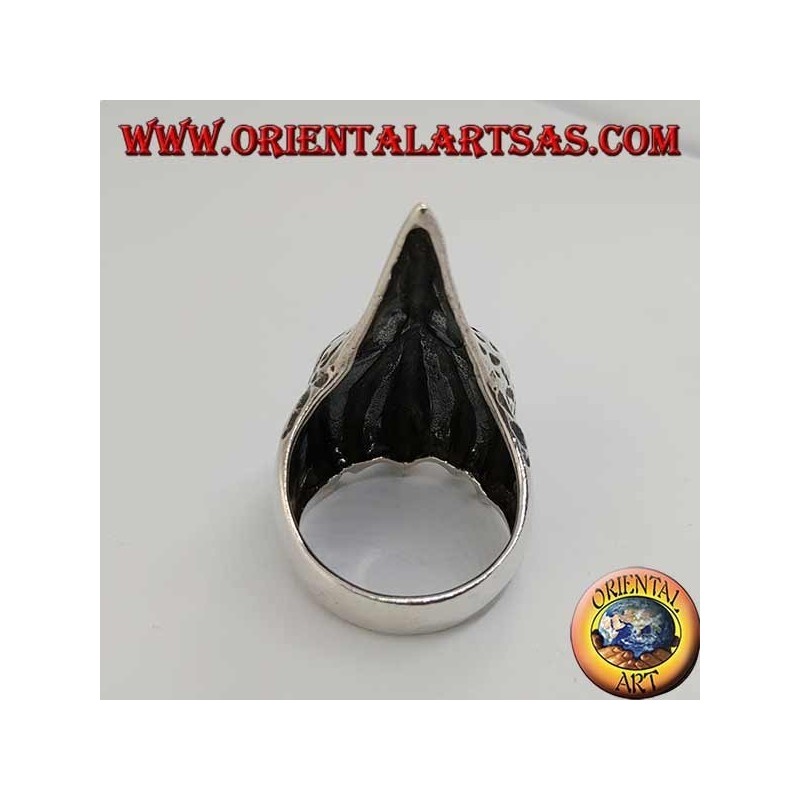 Anillo de plata con forma de cabeza de cuervo (grande