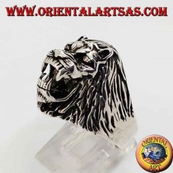 Silver ring, lion's head growling