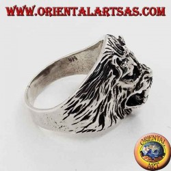 Silver ring, lion's head growling
