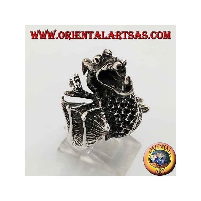 Silver ring in the shape of a dragon flamethrower
