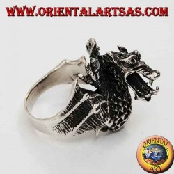 Silberring in Form eines Drachenflammenwerfers