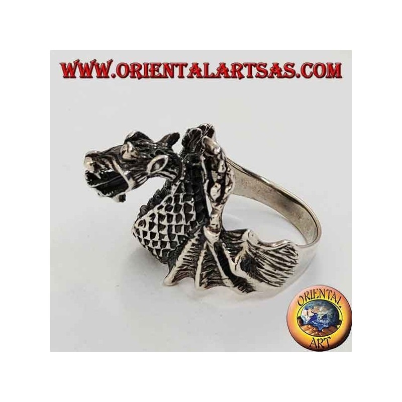 Bague en argent en forme de lance-flammes dragon