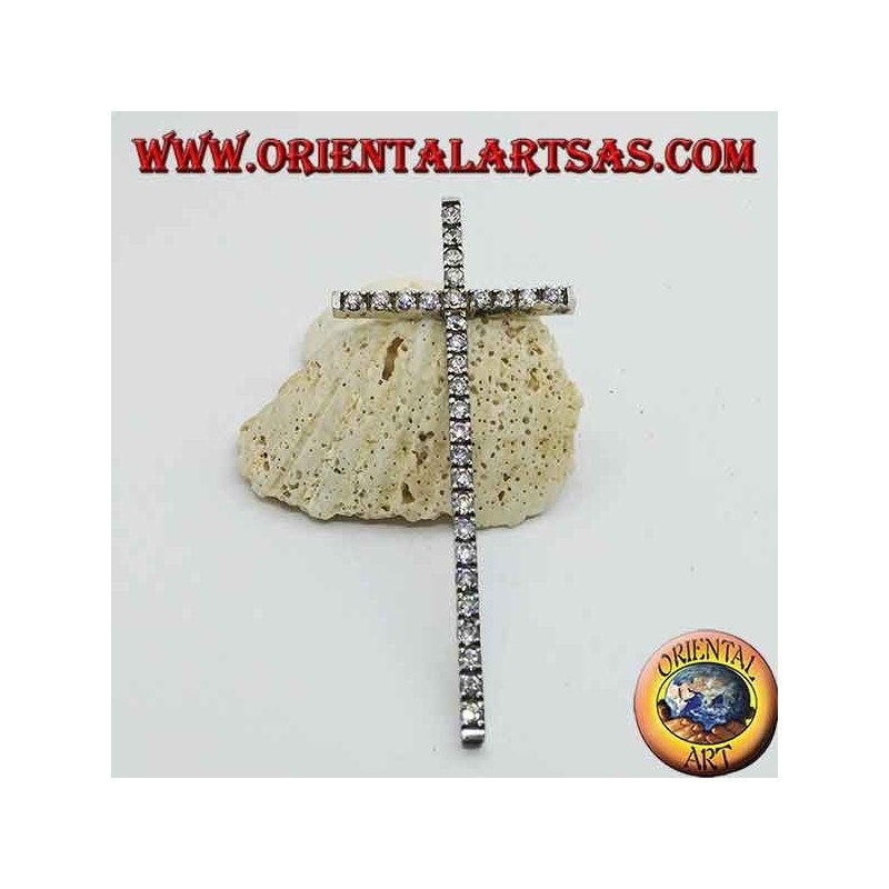 Colgante de plata chapada en rodio con cruz grande y circonitas incrustadas