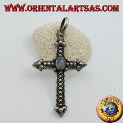 Pendentif croix en argent avec pierre de lune arc-en-ciel ovale