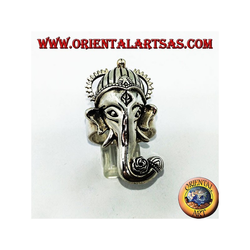 Silver ring in the shape of a Ganesh head with a rose between the trunk (large)